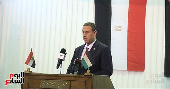 سفير فلسطين: الرئيس السيسى وقف سدا منيعا أمام تنفيذ مخطط "إفراغ" قطاع غزة