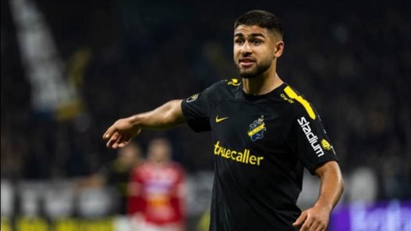 كل ما تريد معرفته عن الفلسطيني عمر فرج لاعب الزمالك الجديد (فيديو)