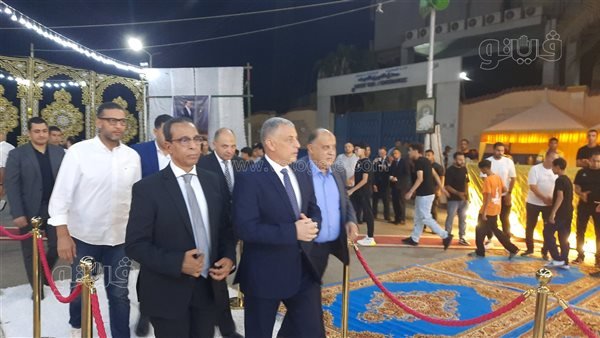 محافظ الإسماعيلية يقدم واجب العزاء في الراحل إيهاب جلال(فيديو وصور)