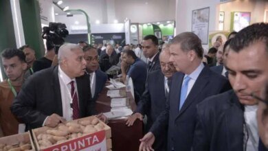 وزير الزراعة: الدولة مهتمة بتوطين تكنولوجيا تصنيع المعدات الزراعية - أخبار مصر