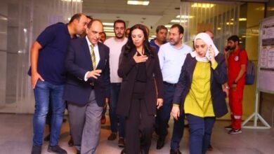 وزيرة التضامن توجه بصرف التعويضات لأسر ضحايا حادث الزقازيق خلال زيارتها للمصابين.. صور
